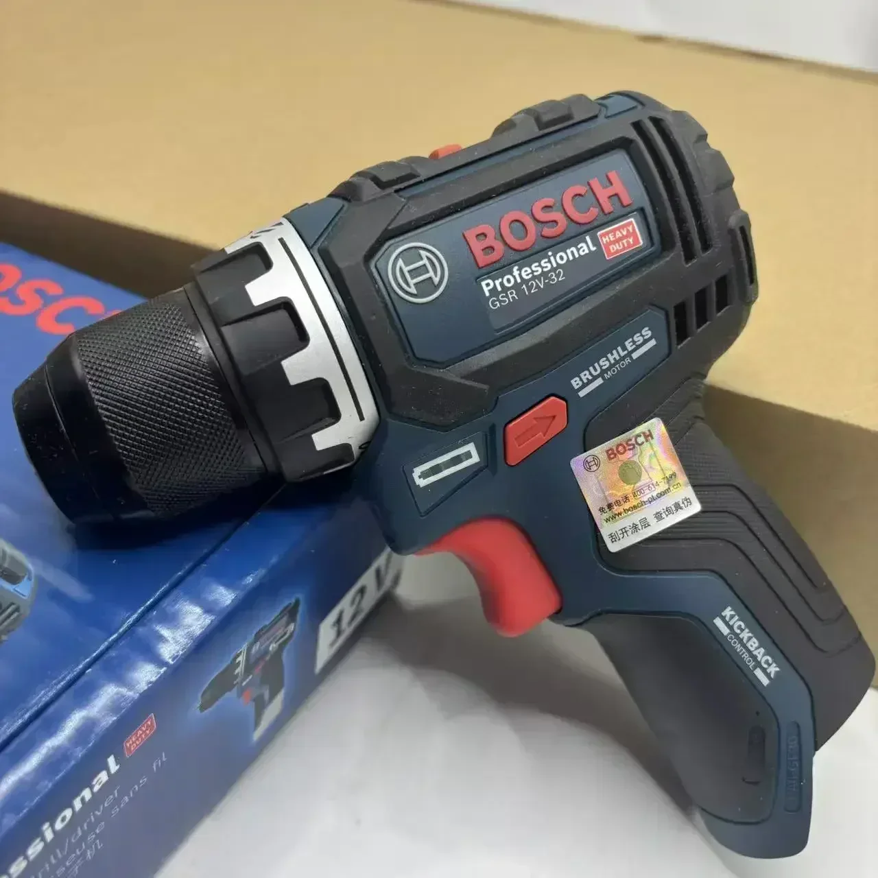 ボッシュ プロフェッショナル GSR 12V-32 ブラシレ - Power Tools Professional のレビューと価格